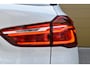 BMW X1 sDrive20i * Sportline * Panorama dak * Trekhaak *Head-up * Stoelverwarming * Leder *