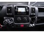Peugeot Boxer 2.0 BlueHDI 165 pk L4H2 Koel-Vries Auto Dag/Nacht Navi, Camera, Trekhaak, Airco, Sidebars, 3-Zits