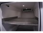 Peugeot Boxer 2.0 BlueHDI 165 pk L4H2 Koel-Vries Auto Dag/Nacht Navi, Camera, Trekhaak, Airco, Sidebars, 3-Zits