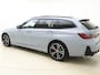 BMW 3-Serie Touring 330e xDrive M Sport Pro -NIEUW MODEL -91 KM ACTIERADIUS -Trekhaak -Driving Ass Prof -HeadUp -Pano Dak -Harman/Kardon -M Sportrem Rood -Stoelen Elektr Memory -Adaptief M Onderstel