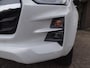 Isuzu D-Max 1.9 Double Cab verlengd 5-persoons V-Cross Automaat BPM-vrij / 20 december 2024 / meest luxe uitvoering / trekhaak / lederen bekleding / Apple carplay / Android Auto / groot scherm / camera