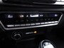 Isuzu D-Max 1.9 Double Cab verlengd 5-persoons V-Cross Automaat BPM-vrij / 20 december 2024 / meest luxe uitvoering / trekhaak / lederen bekleding / Apple carplay / Android Auto / groot scherm / camera