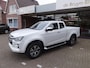 Isuzu D-Max 1.9 Double Cab verlengd 5-persoons V-Cross Automaat BPM-vrij / 20 december 2024 / meest luxe uitvoering / trekhaak / lederen bekleding / Apple carplay / Android Auto / groot scherm / camera