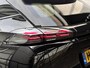 Peugeot 2008 GT 1.2 Hybrid 145pk e-DCS6 | SCHUIF/KANTELDAK | NAVI | ADAPTIVE CRUISE | 360° CAMERA | APPLE CARPLAY / ANDROID AUTO | CLIMA |