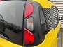 Fiat Panda Hybrid 70pk Pandina | Cruise Control | Parkeersensoren | Bluetooth | Zwart dak |