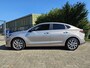 Hyundai i30 Fastback 1.0 T-GDI Premium, 1e Eig! Camera! Carplay! GERESERVEERD!