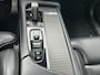Volvo XC90 2.0 T8 Twin Engine AWD R-Design Intro Edition | Trekhaak | Bowers & Wilkins audio | Luchtvering | Panoramadak | Gelamineerd zijruiten | 360 camera | Adaptive cruise control | Massage stoelen |