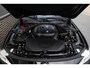 BMW 3-Serie Touring 320i 184 pk Edition Luxury-Line High Executive / Pano-Dak/ Keyless/ Head-Up/ Harman-Kardon/ Leder/ Sport-Stoelen/ Stoel.Verw/ Led-Koplamp/ 18'' LMV