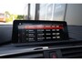 BMW 3-Serie Touring 320i 184 pk Edition Luxury-Line High Executive / Pano-Dak/ Keyless/ Head-Up/ Harman-Kardon/ Leder/ Sport-Stoelen/ Stoel.Verw/ Led-Koplamp/ 18'' LMV
