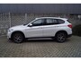 BMW X1 SDrive20i High Executive 192PK Autom Leder Stoelverw Navi Camera Clima Head-Up Cruise 2x PDC LED Kopl LMV ENZ NL Auto.