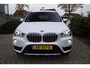 BMW X1 SDrive20i High Executive 192PK Autom Leder Stoelverw Navi Camera Clima Head-Up Cruise 2x PDC LED Kopl LMV ENZ NL Auto.