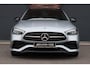 Mercedes-Benz C-klasse Estate 300 e AMG Line Aut9 | Panoramadak | Trekhaak | Leder | Camera | Sfeerverlichting | Dodehoekassistent | Stoelverwarming | Advanced Sound System | High Perf. LED |
