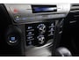 Toyota Land Cruiser 5 pers. 2.8 D-4D Executive | Panoramadak | Trekhaak | Treeplanken | Stoel-/achterbankverwarming | Stoelventilatie | Leder | Dodehoek detectie | JBL