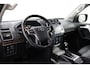 Toyota Land Cruiser 5 pers. 2.8 D-4D Executive | Panoramadak | Trekhaak | Treeplanken | Stoel-/achterbankverwarming | Stoelventilatie | Leder | Dodehoek detectie | JBL