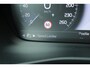 Volvo XC40 T4 Recharge Inscription | Panoramadak Schuif-/Kantelfunctie | Electronic Climate Controle | Elektrisch Verstelbare en verwarmbare voorstoelen | Verwarmbaar stuurwiel | Parkeersensor Voor + Rondomzicht Camera | Premium Audio by Harman Kardon | Apple Carplay/Android Auto |