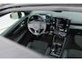 Volvo XC40 T4 Recharge Inscription | Panoramadak Schuif-/Kantelfunctie | Electronic Climate Controle | Elektrisch Verstelbare en verwarmbare voorstoelen | Verwarmbaar stuurwiel | Parkeersensor Voor + Rondomzicht Camera | Premium Audio by Harman Kardon | Apple Carplay/Android Auto |