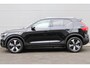Volvo XC40 T4 Recharge Inscription | Panoramadak Schuif-/Kantelfunctie | Electronic Climate Controle | Elektrisch Verstelbare en verwarmbare voorstoelen | Verwarmbaar stuurwiel | Parkeersensor Voor + Rondomzicht Camera | Premium Audio by Harman Kardon | Apple Carplay/Android Auto |