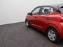 Hyundai i10 1.0 Premium | Airco | Cruise Control | Apple Carplay/Android Auto | Parkeersensoren | Achteruitrijcamera |