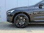 Volvo XC60 T8 Plug-in hybrid AWD Plus | Black Edition | 21" Lichtmetalen velgen | Harman Kardon audio | Panoramadak | Adaptieve Cruise Control | Elektrisch verstelbare voorstoelen | Stoelverwarming voor & achter | Stuurwielverwarming