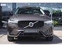 Volvo XC60 2.0 T6 Plug-in hybrid AWD Plus Dark | 2.250 kg trekgewicht! | Long Range Accu | Automaat | Trekhaak elektrisch | Panoramadak elektrisch | Lederen bekleding | Power Seats elektrisch | 360 camera | Google Services |