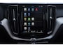 Volvo XC60 2.0 T6 Plug-in hybrid AWD Plus Dark | 2.250 kg trekgewicht! | Long Range Accu | Automaat | Trekhaak elektrisch | Panoramadak elektrisch | Lederen bekleding | Power Seats elektrisch | 360 camera | Google Services |