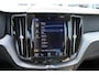 Volvo XC60 T8 Automaat Twin Engine AWD Inscription | Luchtvering | Head-Up | 360 Camera | Trekhaak | Verw. Voorstoelen & stuurwiel