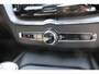Volvo XC60 T8 Automaat Twin Engine AWD Inscription | Luchtvering | Head-Up | 360 Camera | Trekhaak | Verw. Voorstoelen & stuurwiel