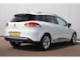 Renault Clio Estate 0.9 TCe Limited Navigatie Bluetooth Airco Cruise Control 16 inch LMV Getint Glas