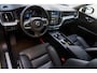 Volvo XC60 2.0 T6 Plug-in hybrid AWD Plus Dark | 2250 kg Trekgewicht | Trekhaak | Panoramdak | 360 graden camera | Pilot Assist