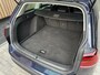 Volkswagen Golf Variant 1.4 TSI R-line 150pk | Navigatiesysteem | Osram LED verlichting | Trekhaak uitklapbaar | Keyless entry | Stoelverwarming | Cruise control | R-stuur | Parkeersensoren voor en achter | Achteruitrijcamera