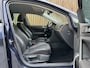 Volkswagen Golf Variant 1.4 TSI R-line 150pk | Navigatiesysteem | Osram LED verlichting | Trekhaak uitklapbaar | Keyless entry | Stoelverwarming | Cruise control | R-stuur | Parkeersensoren voor en achter | Achteruitrijcamera