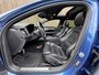 Volvo V90 2.0 D3 R-Design Automaat | Panoramadak | Leren bekleding | Camera met rondomzicht | Bowers&Wilkins | Adaptieve cruise control | Head-up Display | Apple CarPlay | LED | Parkeersensoren voor en achter
