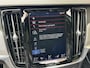 Volvo V90 2.0 D3 R-Design Automaat | Panoramadak | Leren bekleding | Camera met rondomzicht | Bowers&Wilkins | Adaptieve cruise control | Head-up Display | Apple CarPlay | LED | Parkeersensoren voor en achter