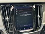 Volvo V90 2.0 D3 R-Design Automaat | Panoramadak | Leren bekleding | Camera met rondomzicht | Bowers&Wilkins | Adaptieve cruise control | Head-up Display | Apple CarPlay | LED | Parkeersensoren voor en achter