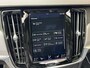 Volvo V90 2.0 D3 R-Design Automaat | Panoramadak | Leren bekleding | Camera met rondomzicht | Bowers&Wilkins | Adaptieve cruise control | Head-up Display | Apple CarPlay | LED | Parkeersensoren voor en achter