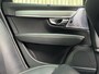 Volvo V90 2.0 D3 R-Design Automaat | Panoramadak | Leren bekleding | Camera met rondomzicht | Bowers&Wilkins | Adaptieve cruise control | Head-up Display | Apple CarPlay | LED | Parkeersensoren voor en achter