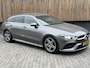 Mercedes-Benz CLA Shooting Brake 200 AMG-line Automaat | LED | Apple CarPlay | Navigatiesysteem | DAB | Getint glas | Digitale cockpit | Trekhaak | Parkeersensoren voor en achter | Achteruitrijcamera