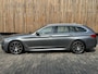BMW 5-Serie Touring 520i Automaat M-sport | 20 inch lichtmetalen velgen | Navigatie proffesional | Sportstoelen | Stoelverwarming voor | Climate control | Cruise control | Parkeersensoren voor en achter