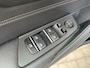 BMW 5-Serie Touring 520i Automaat M-sport | 20 inch lichtmetalen velgen | Navigatie proffesional | Sportstoelen | Stoelverwarming voor | Climate control | Cruise control | Parkeersensoren voor en achter