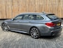 BMW 5-Serie Touring 520i Automaat M-sport | 20 inch lichtmetalen velgen | Navigatie proffesional | Sportstoelen | Stoelverwarming voor | Climate control | Cruise control | Parkeersensoren voor en achter