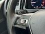 Volkswagen Golf Variant 1.5 TSI R-line Automaat | Panoramdak | Lederen bekleding | Stoel en stuurverwarming | Virtual cockpit | Parkeersensoren voor en achter | Achteruitrijcamera | LED verlichting adaptief