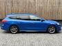 Ford Focus Wagon 1.0 EcoBoost Hybrid ST Line | Navigatiesysteem | Stoelverwarming | Stuurverwarming | LED verlichting | Apple CarPlay | Achteruitrijcamera | Inparkeerhulp | Parkeersensoren voor en achter