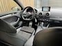 Audi A3 Sportback 1.5 TFSI CoD Sport S Line Edition Automaat | Apple CarPlay | Adaptieve cruise control | Lane assist | Bang&Olufsen audio | 18 inch lichtmetalen velgen | Getint glas | Parkeersensoren voor en achter