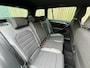 Volkswagen Golf Variant 1.5 TSI R-line Automaat | Navigatiesysteem | Apple CarPlay | Achteruitrijcamera | LED adaptief | Trekhaak afneembaar | Adaptieve cruise control | Parkeersensoren voor en achter