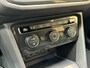 Volkswagen Tiguan Allspace 1.5 TSI R-line DSG | Panoramadak | Apple CarPlay | Navigatiesysteem | 19 inch velgen | Parkeersensoren voor en achter | Achteruitrijcamera