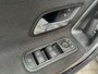 Mercedes-Benz A-klasse 220 AMG 190pk Automaat | Panoramadak | LED Matrix verlichting | Sfeerverlichting | Night Pakket | Sportstoelen elektrisch verstelbaar | Draadloze telefoonlader | Parkeersensoren voor en achter | Achteruitrijcamera