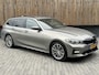 BMW 3-Serie Touring 330e Automaat | Leer | Adaptieve cruise control | DAB radio | Getint glas | LED verlichting | Stoelverwarming | Audio installatie | Apple CarPlay | Parkeersensoren voor en achter