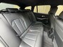 BMW 3-Serie Touring 330e Automaat | Leer | Adaptieve cruise control | DAB radio | Getint glas | LED verlichting | Stoelverwarming | Audio installatie | Apple CarPlay | Parkeersensoren voor en achter
