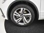 Volkswagen Tiguan 1.4 TSI eHybrid R-Line Business+ 245pk | Head up display | Keyless | 360 camera | Adaptief cruise control | Dodehoekdetectie | Park assist | App connect | 19"LMV