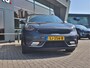 Kia Niro 1.6 GDi Hybrid Design Edition DynamicPlusLine Schuifkanteldak | Stoel en stuurverwarming | 18 Inch | Trekhaak | Tot 10 jaar garantie